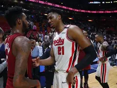 热火队惨败后更衣室爆发冲突,主帅回应,产品希望介绍你们投资完成历史记者.的简单介绍