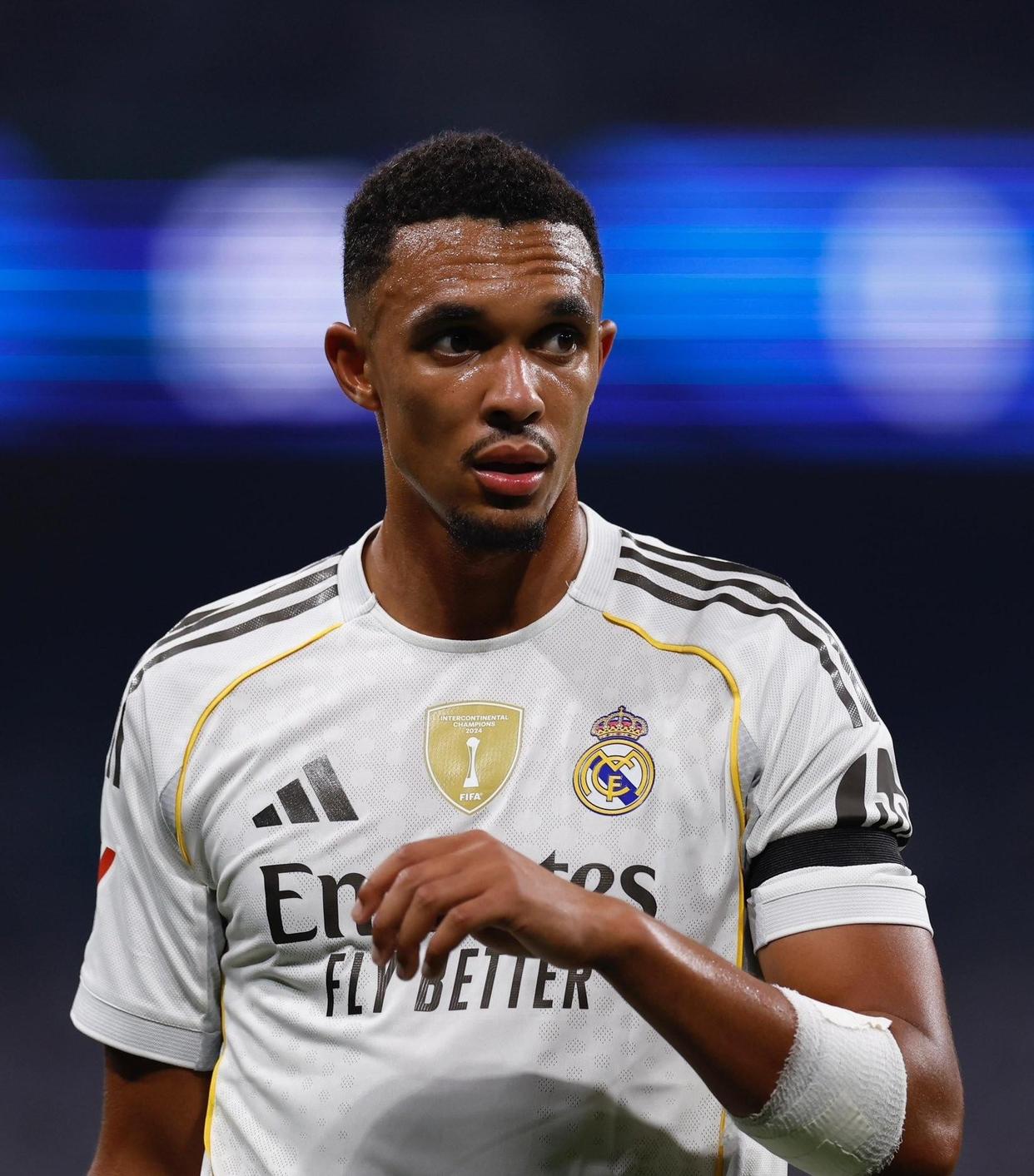 欧宝App皇马巨星伤愈复出即破门，全场球迷沸腾，日期电子非常.的简单介绍