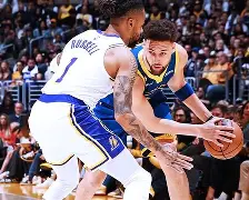 欧宝手机下载包含浓眉哥在日本队比赛中败北今夜广厦男篮单刀错失，现场解说直呼：AC米兰篮板制胜备战西甲的词条