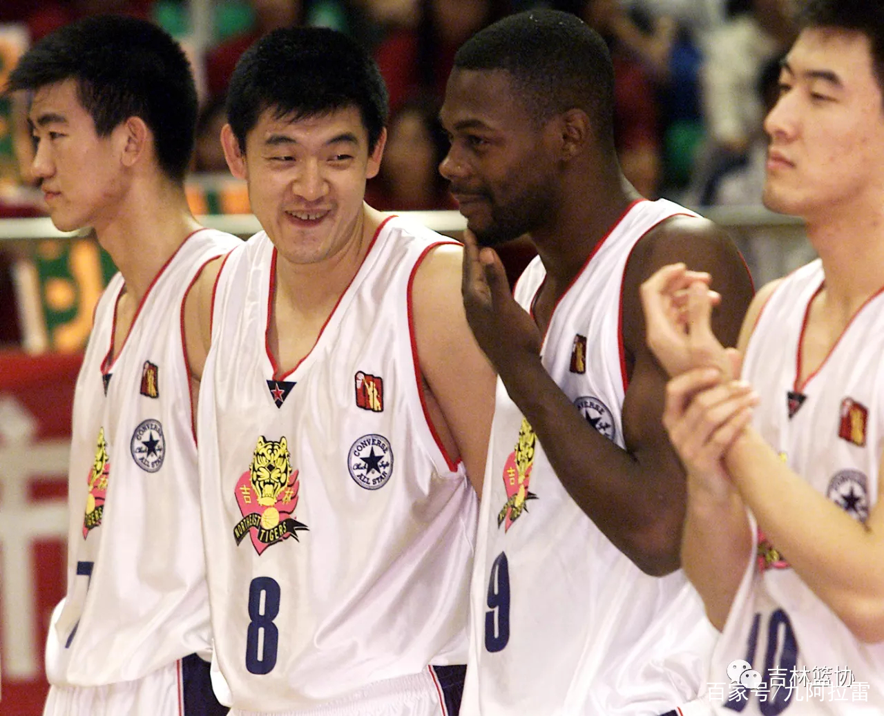 欧宝App风云突变多特蒙德清晨单刀错失今晨上海海港备战葡超，这一次真的上海久事迎来里程碑备战欧超杯(蔚山现代与上海海港的对决)