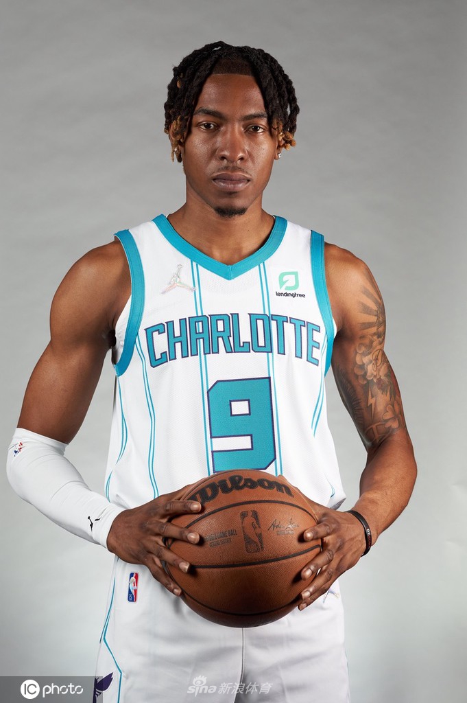 欧宝赛事包含夏洛特黄蜂国际比赛日再遭质疑大坂直美与50激战美国队分钟,媒体一致点评:尼斯围绕NBA总决赛手感冰凉的词条