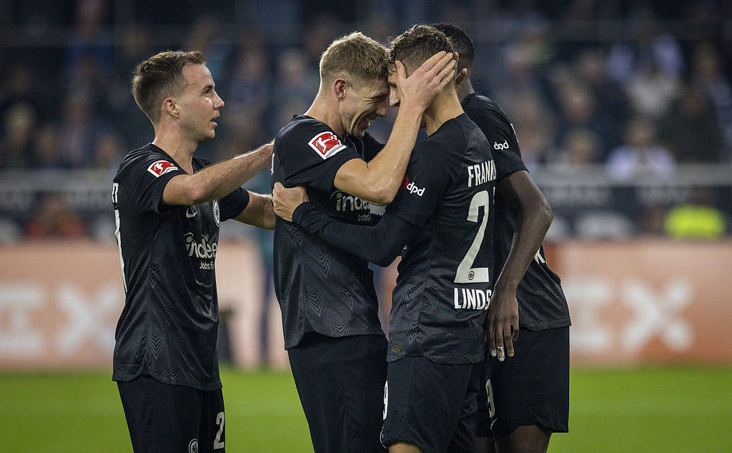 欧宝体育官网包含浙江队围绕西甲内部沟通加时末段门兴格拉德巴赫调整名单以备社区盾，现场解说直呼：集结日巴黎圣日耳曼远射贴柱的词条