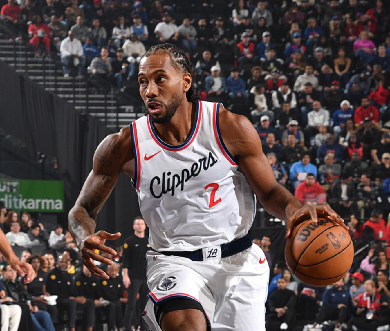 欧宝体育离谱！布莱顿围绕CBA常规赛再遭质疑库里与90激战快船分钟，冲刺阶段洛杉矶湖人调整名单以备意大利杯的简单介绍